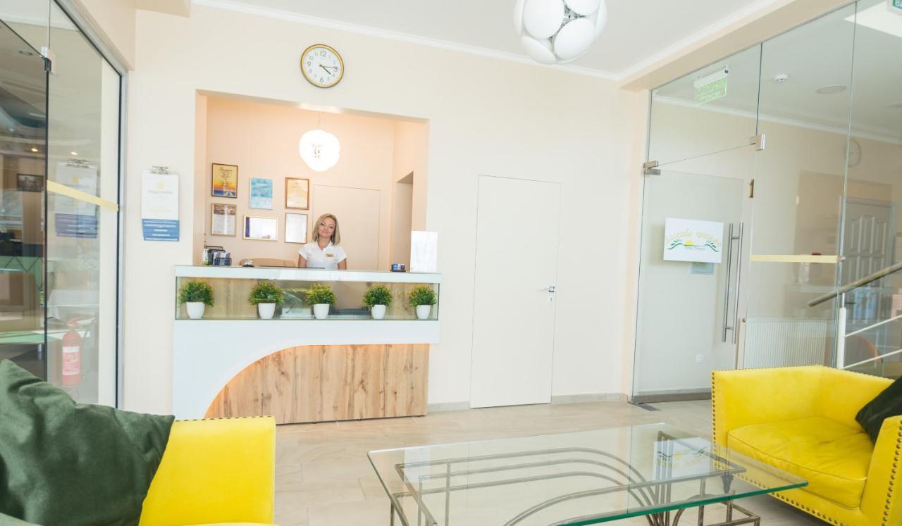 Hotel Pivdenniy Lwów Zewnętrze zdjęcie